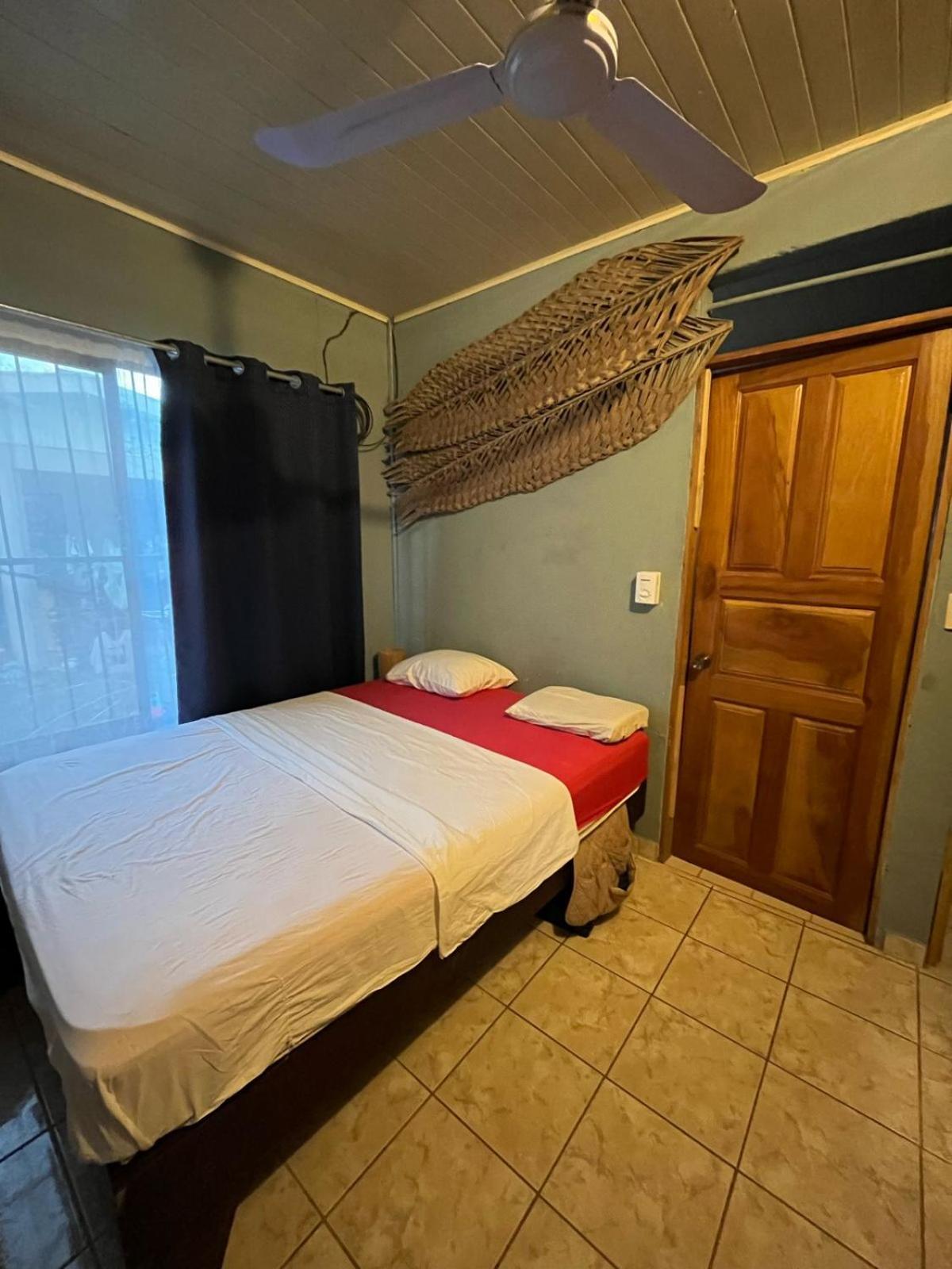 Surf House Apartment Sámara Екстериор снимка